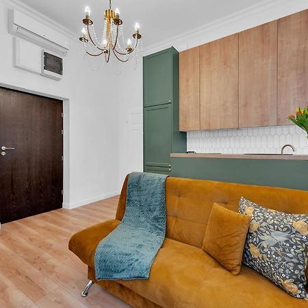 Polonia Apartment Centrum Z Miejscem Parkingowym Lodź Bagian luar foto