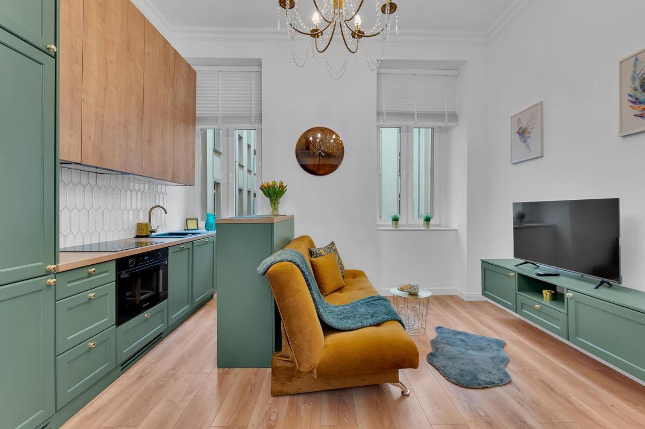 Polonia Apartment Centrum Z Miejscem Parkingowym Lodź Bagian luar foto